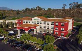 Holiday Inn Express & Suites - Lake Forest By Ihg